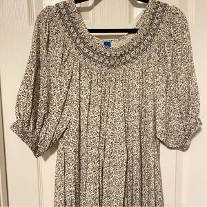 Old Navy Floral Puff Sleeve Dress
